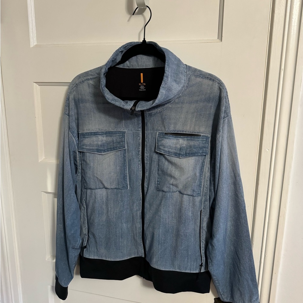 LUCY Ultra LightWeight Coat